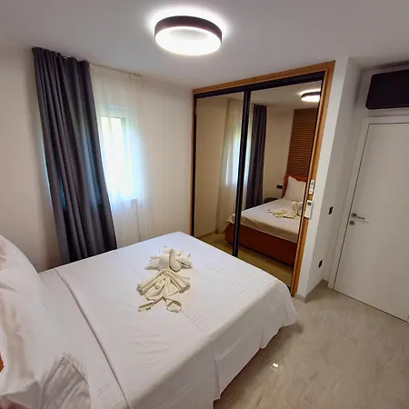 Luxury Karigo 2 * Makarska