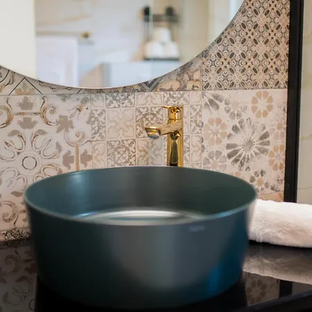 Luxury Karigo 2 * Макарська