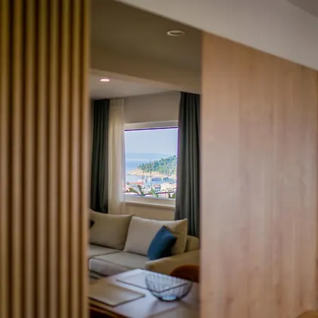 Luxury Karigo 2 * Makarska