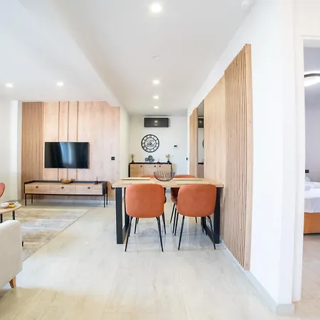 Luxury Karigo 2 Apartman *