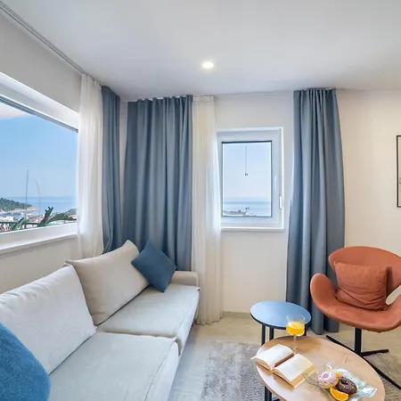 Апартаменти Luxury Karigo 2 Макарська
