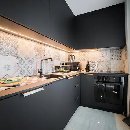 Luxury Karigo 2 *