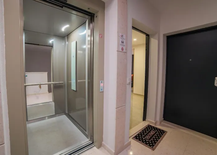 Апартаменти Luxury Karigo 2