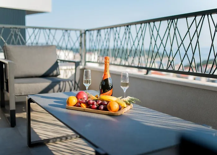 Апартаменти Luxury Karigo 2