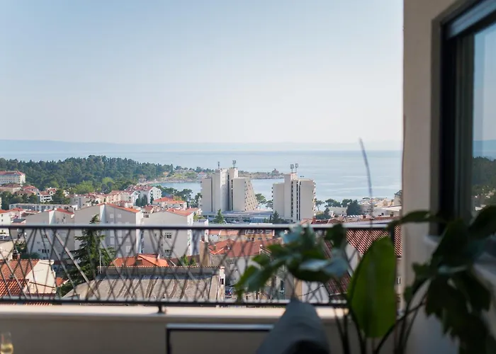 Luxury Karigo 2 Апартаменти *